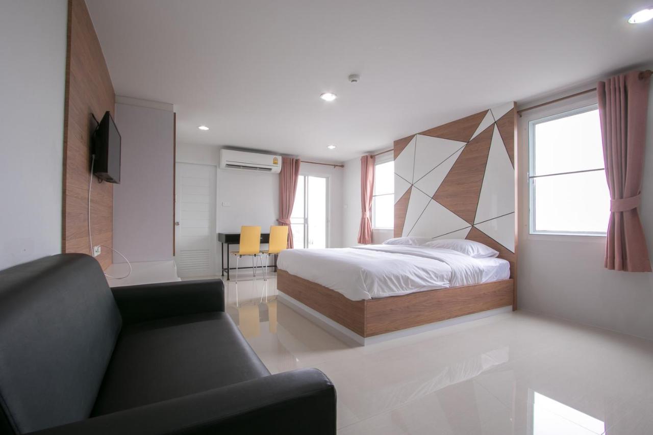 The Seasons Aparthotel Pathum Thani Exterior foto