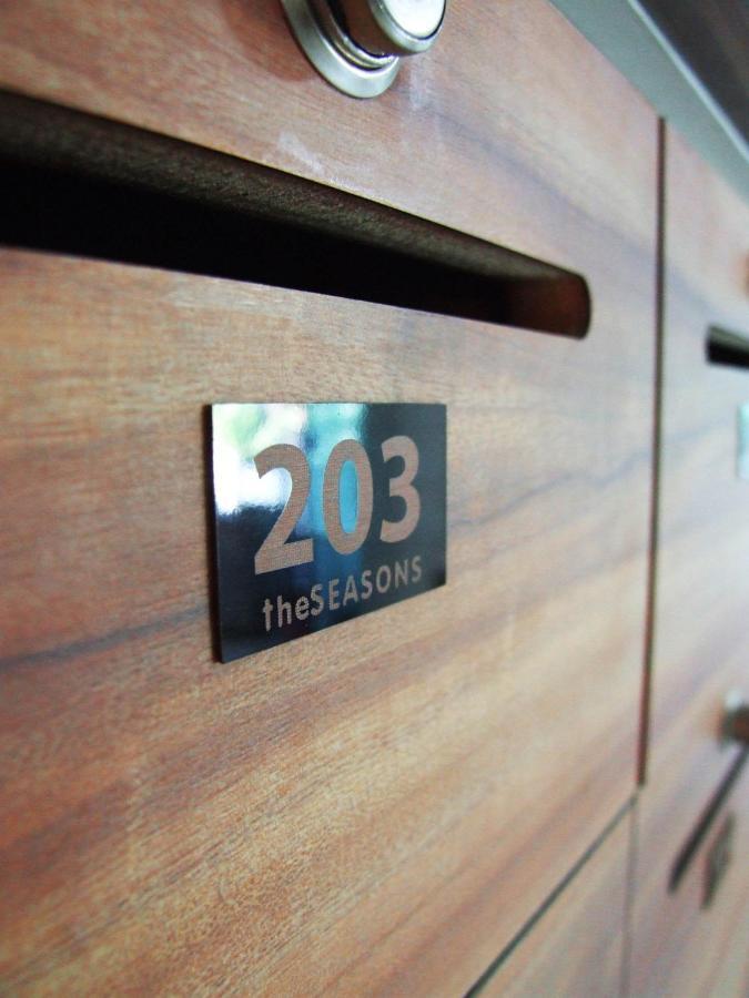 The Seasons Aparthotel Pathum Thani Exterior foto