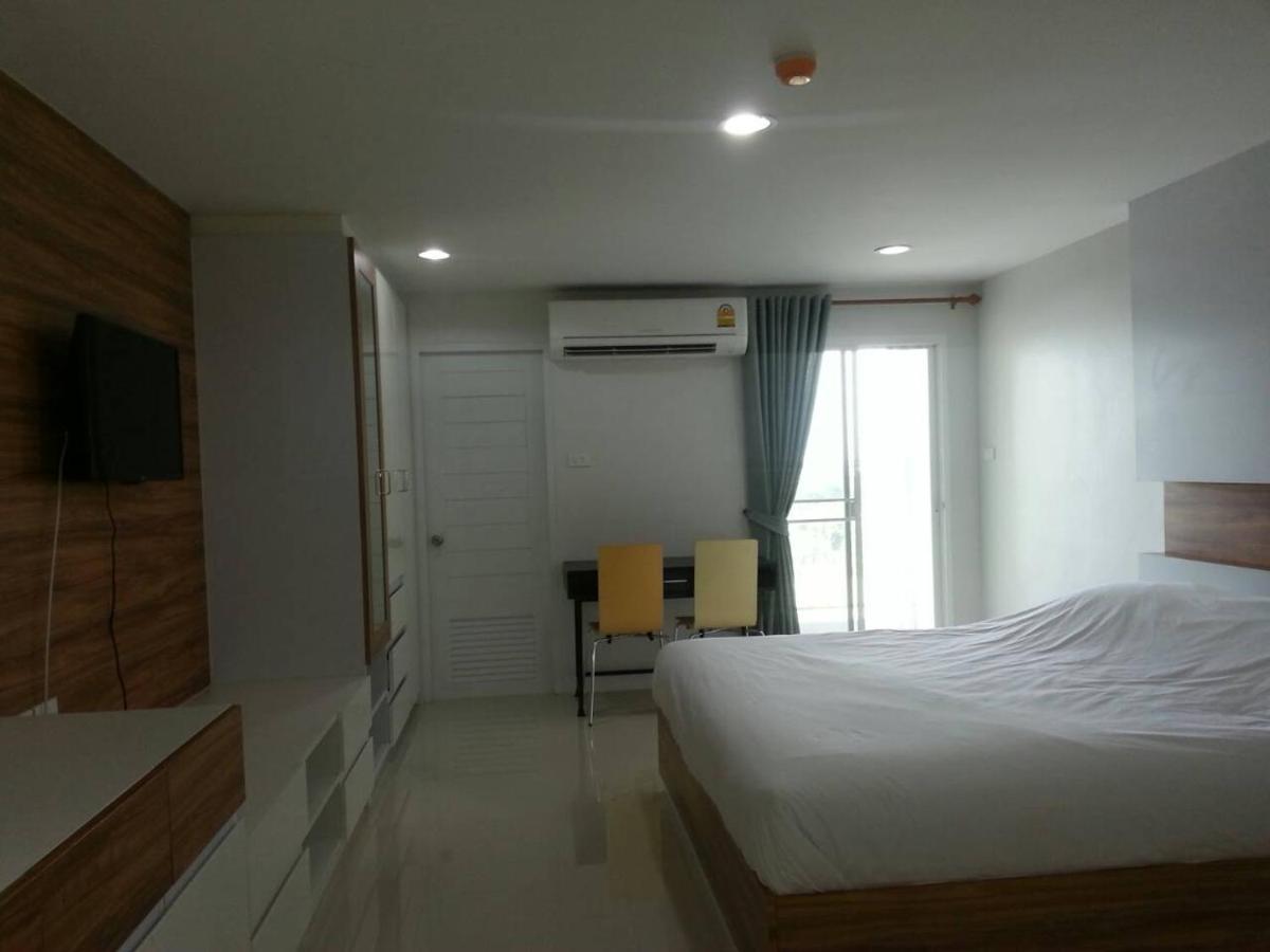 The Seasons Aparthotel Pathum Thani Exterior foto