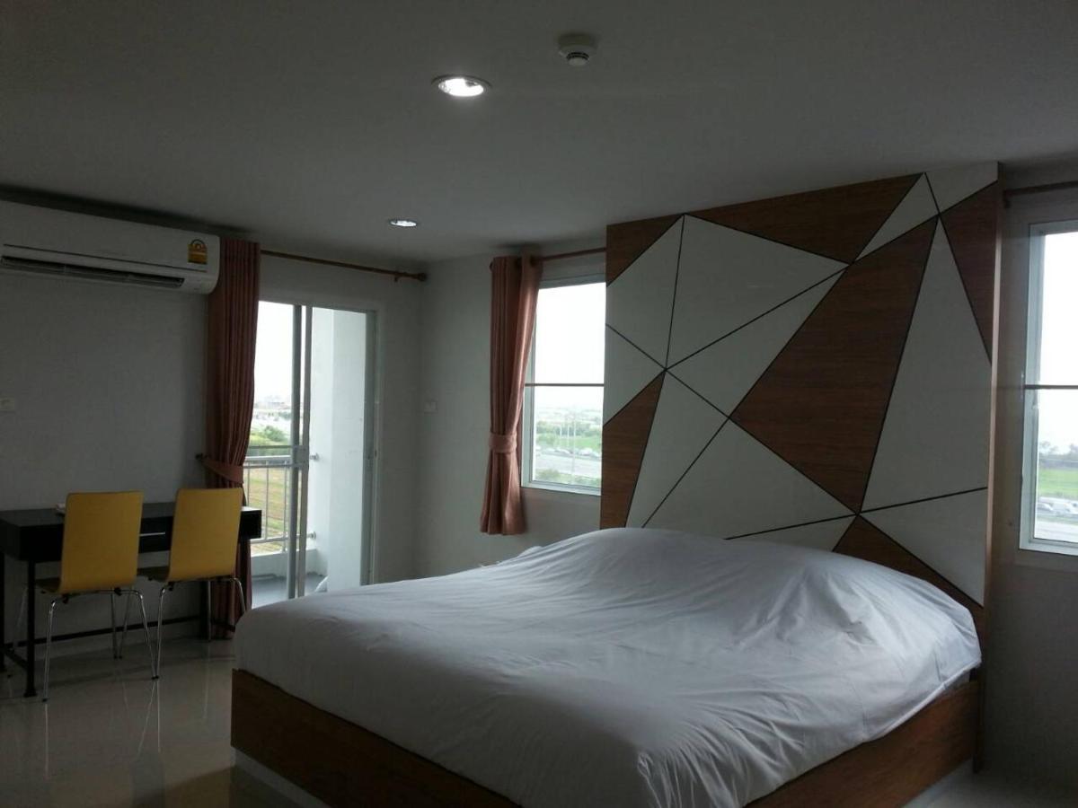 The Seasons Aparthotel Pathum Thani Exterior foto